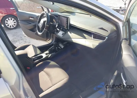 2021 Toyota Corolla Le z USA, uszkodzony, nr VIN 5YFEPMAE4MP248797